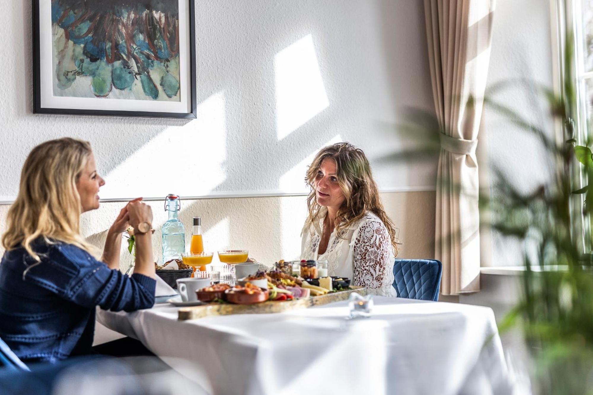 Marsk Hotellet Hojer Экстерьер фото